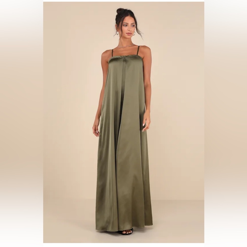 Lulu's Green Spaghetti Strap Sleeveless Sundress Maxi